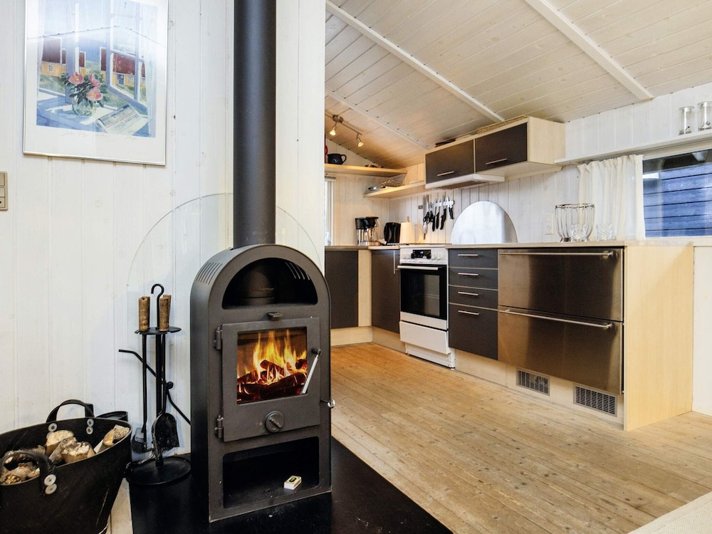 Homely Holiday Home in Jutland near Sea view 5