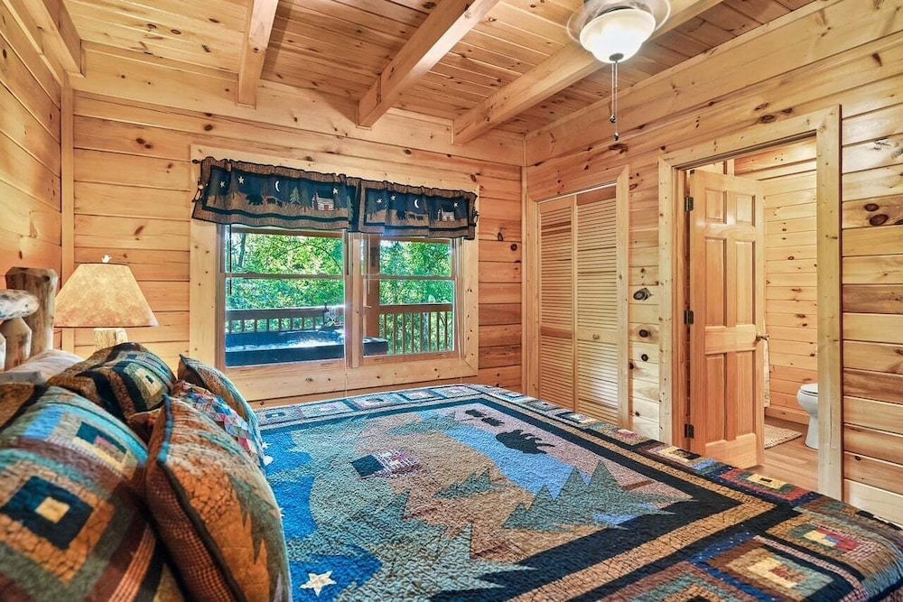 Manaaki - The Happy Cabin 2 Bedroom Cabin