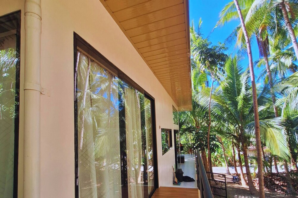Balcon - Exclusive Private Villa in Camotes Island, Cebu, Philippines
