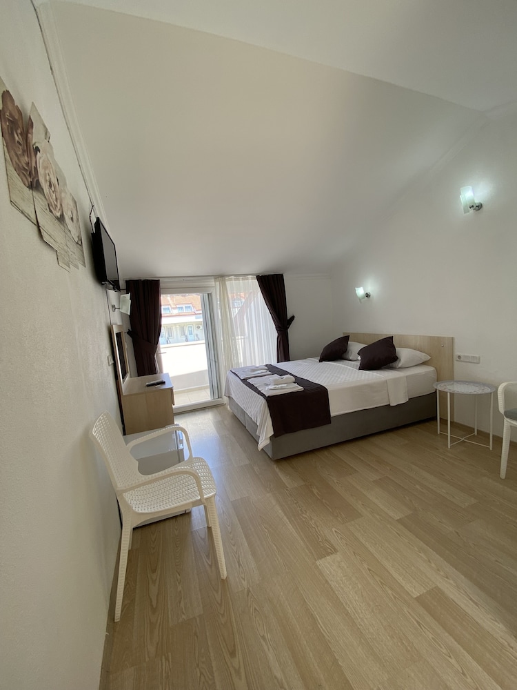 Nefis Hotel Oludeniz - Image 18