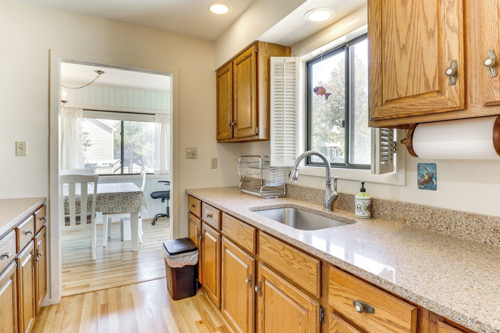 Walk to Shore: Outer Banks Beach Bungalow