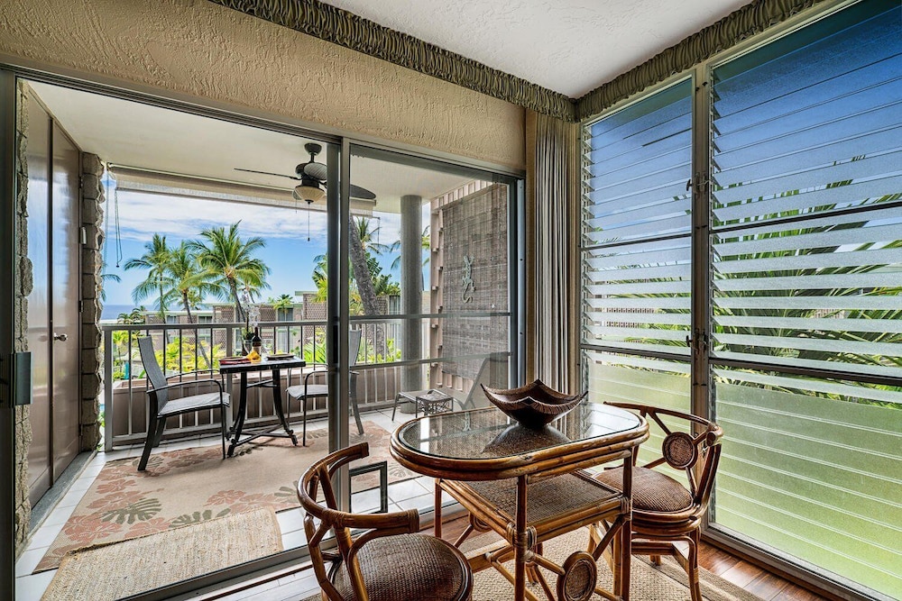 Beautiful Ocean Views - Top Floor - Concierge Included - Vrkcv