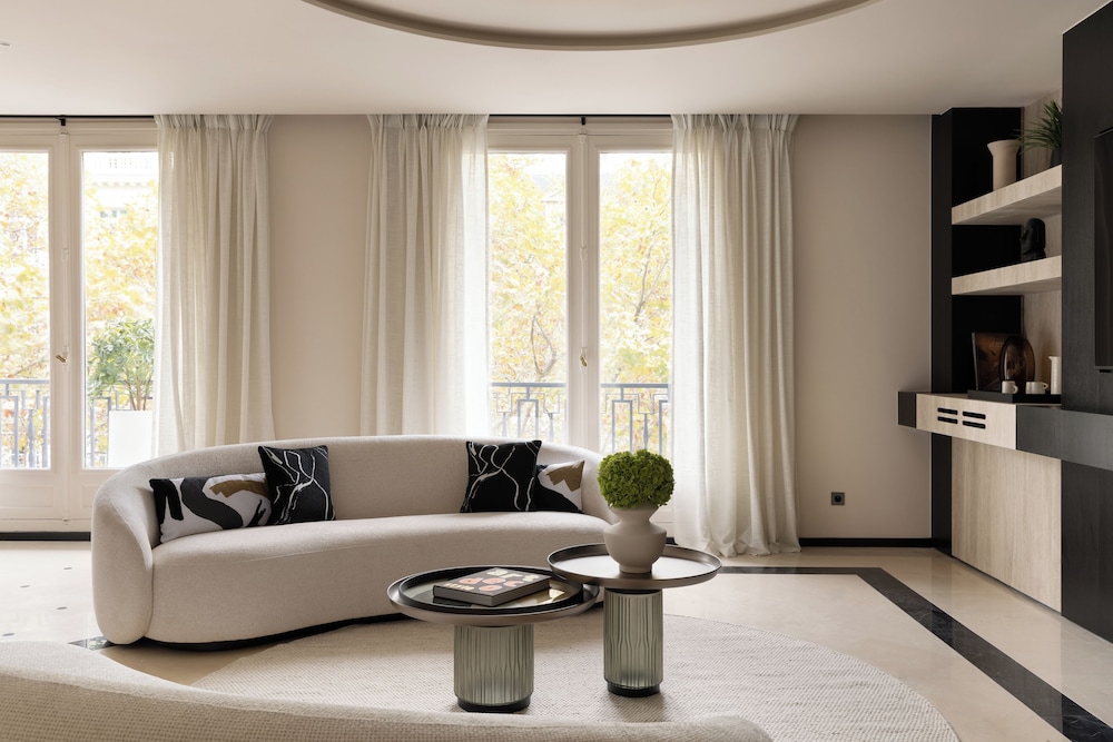 HIGHSTAY - Luxury Serviced Apartments - Iéna