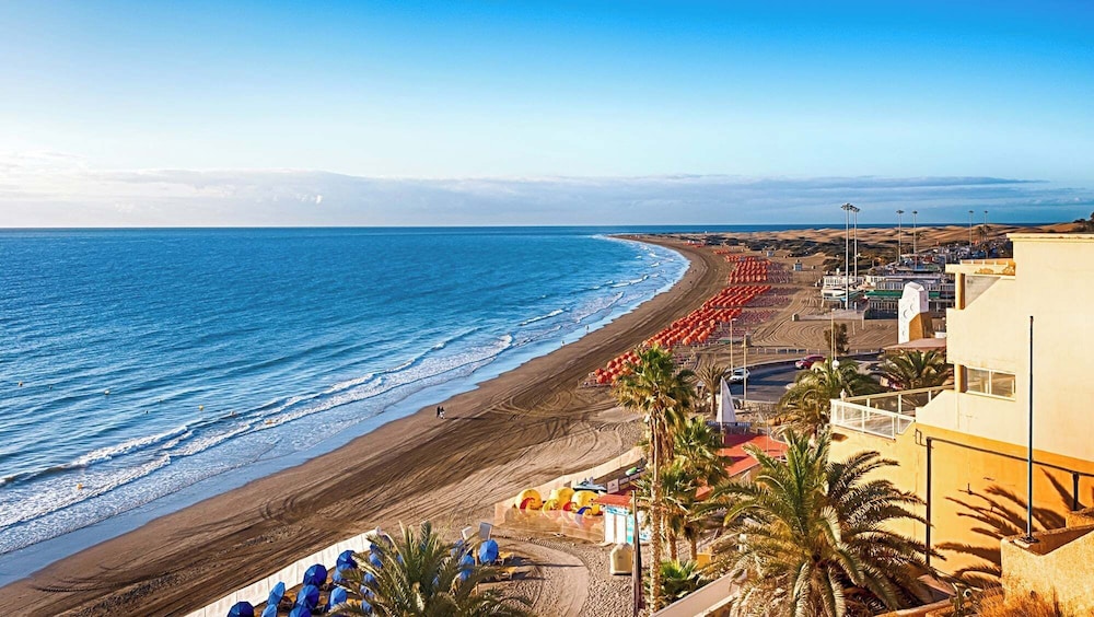 Penthouse in Playa del Ingles With Lovely View
