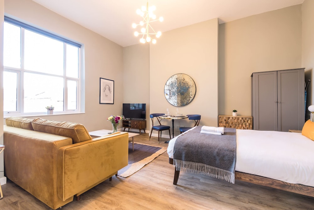 Host Stay The Georgian Quarters at Bedford II and III