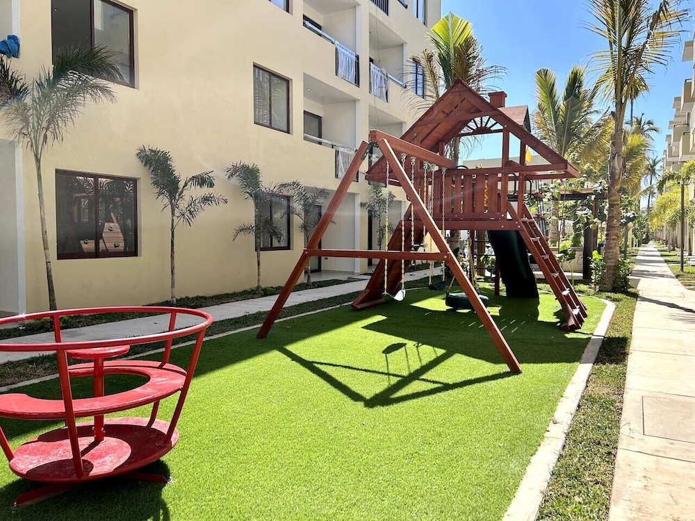 Oceanna Apartments