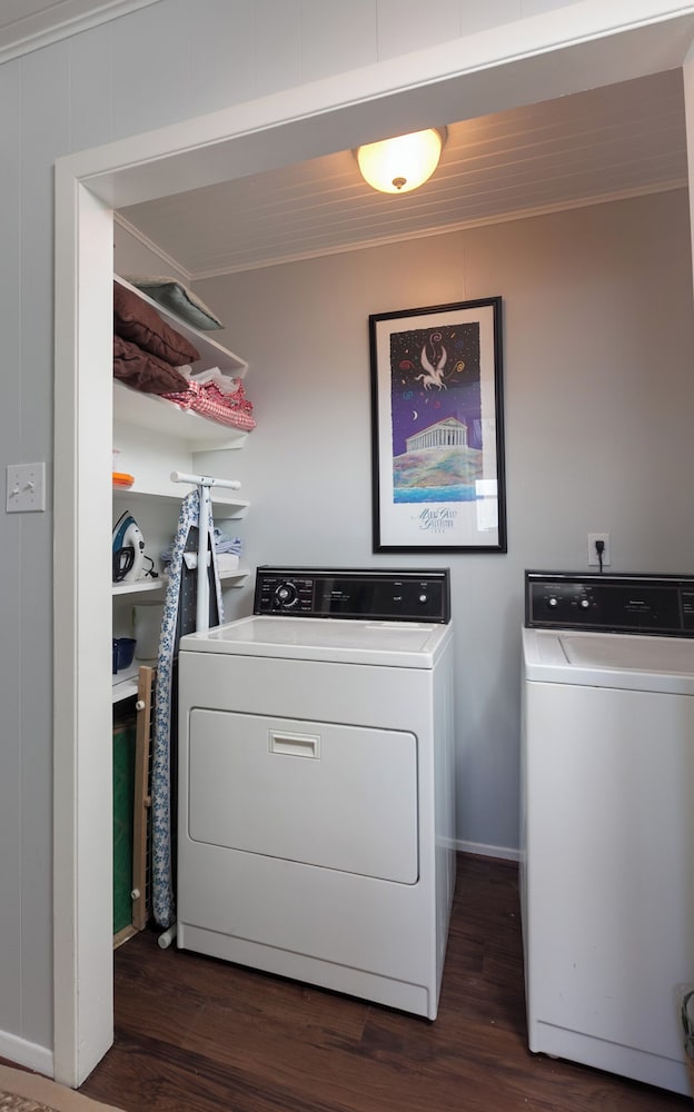 Bermuda Blue by Ryson Vacation Rentals
