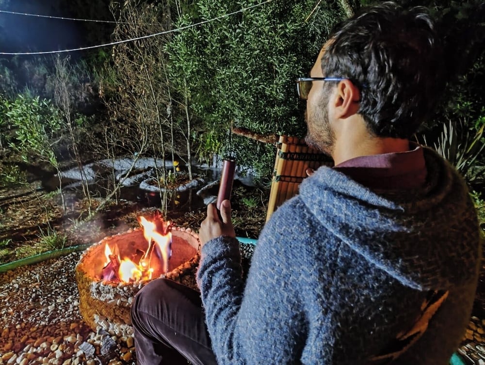 Lakeside Glamping With View, Fire Pit & Hammock