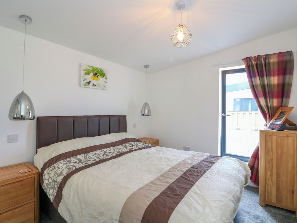 6 Strathtay Lodges