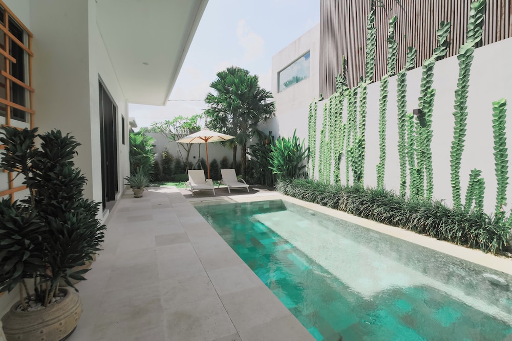 LINDT - Bali Invest Club