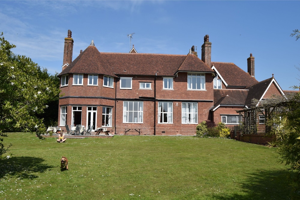 The Grange Court Hotel