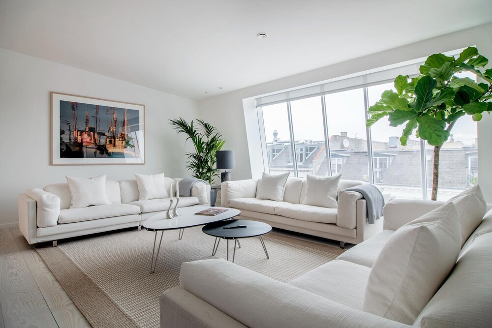 Dinesen Collection Signature Penthouse by Royal Theatre