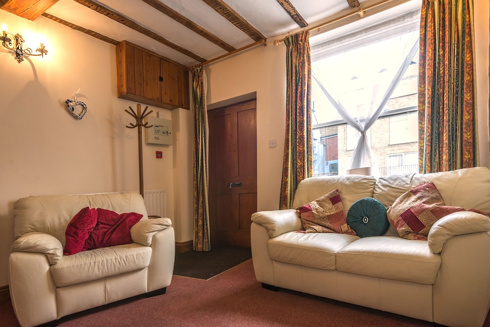 Canterbury Vacations - Homelea Cottage - Property Image 4