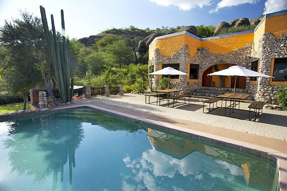 Sasa Safari Camp