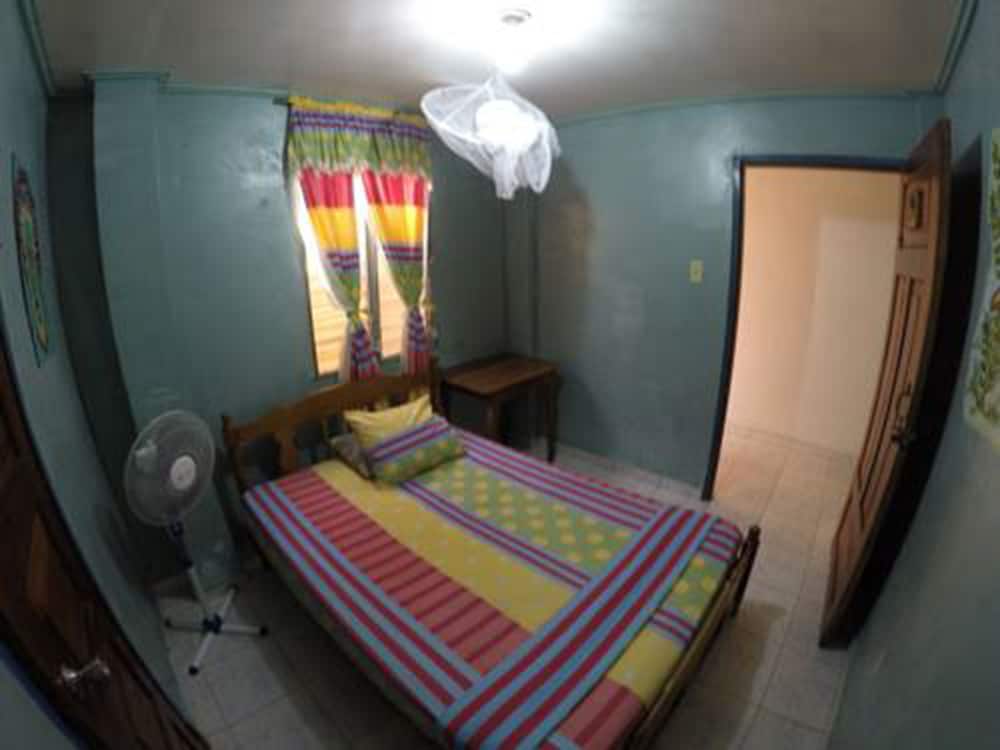 Hostal Bastimentos