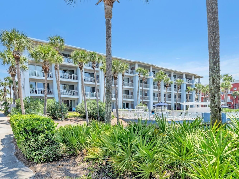 Gulf Place Cabanas 210- Gulf View