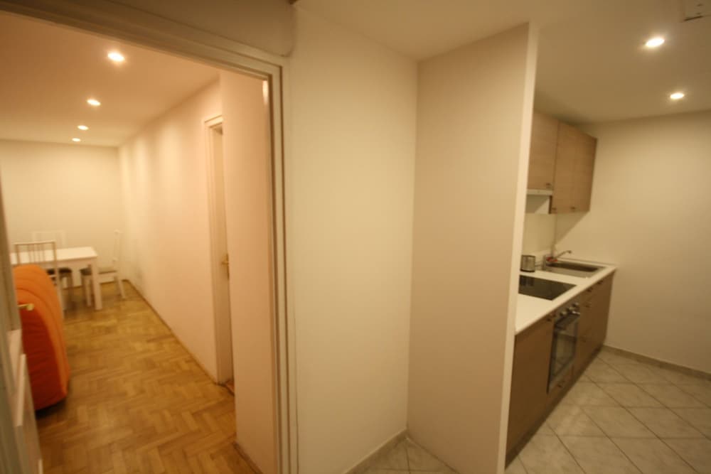 Photo 52