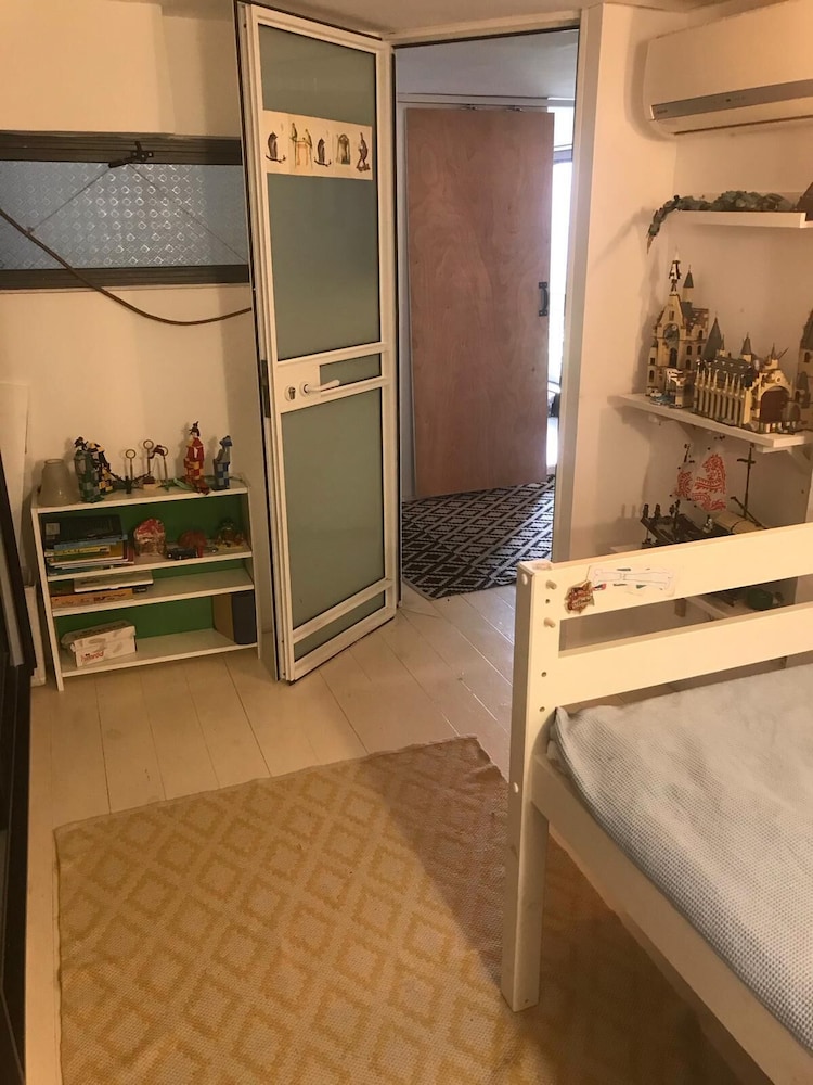 3 Br by park hayarkon 1min  2 Ichilov view 3