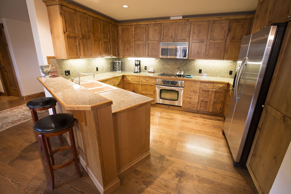 WestWall Lodge - Property Image 29