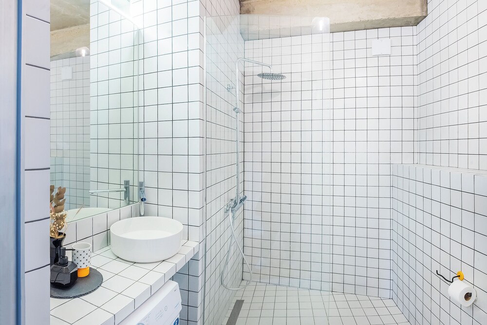HB apartments Mikheil Bukhaidze