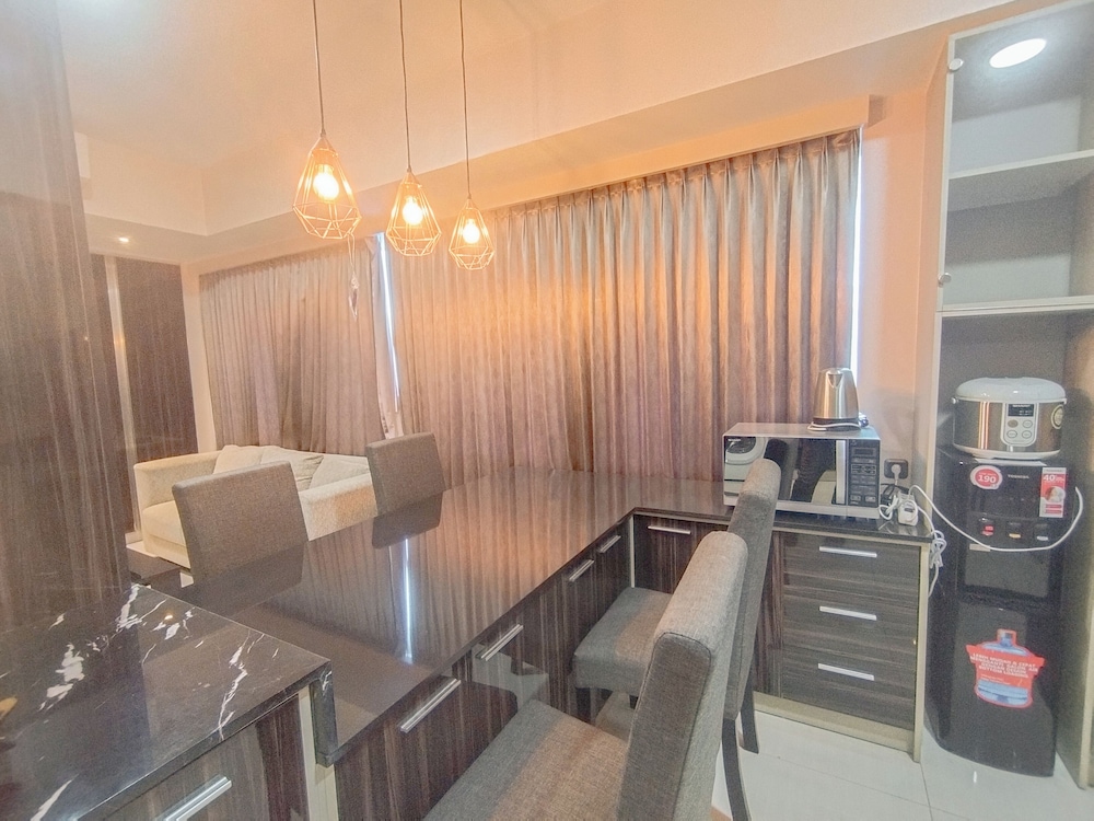 Warm 3Br Direct Access To Mall La Riz Supermall Mansion Apartment