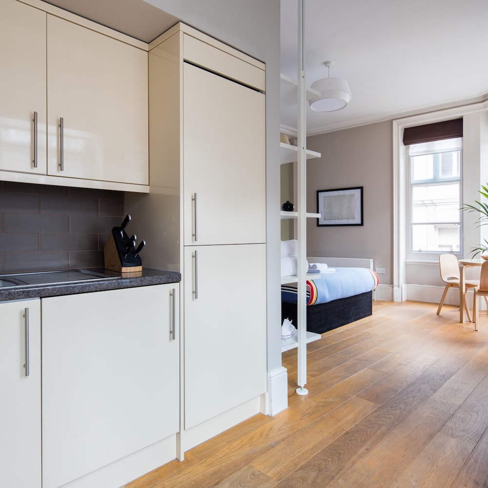 Cool Covent Garden Studio - Netflix Nespresso