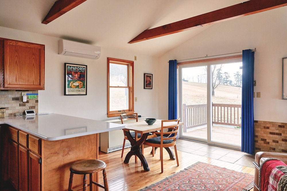 Meadow House at Seminary Hill by Avantstay view 3