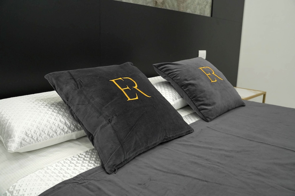 ELITE ROOMS NAPOLI