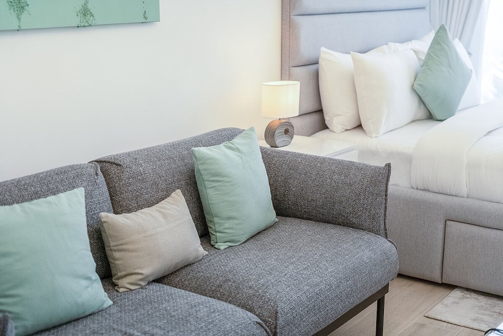 Perfect Studio That Sleeps 2 in JVC