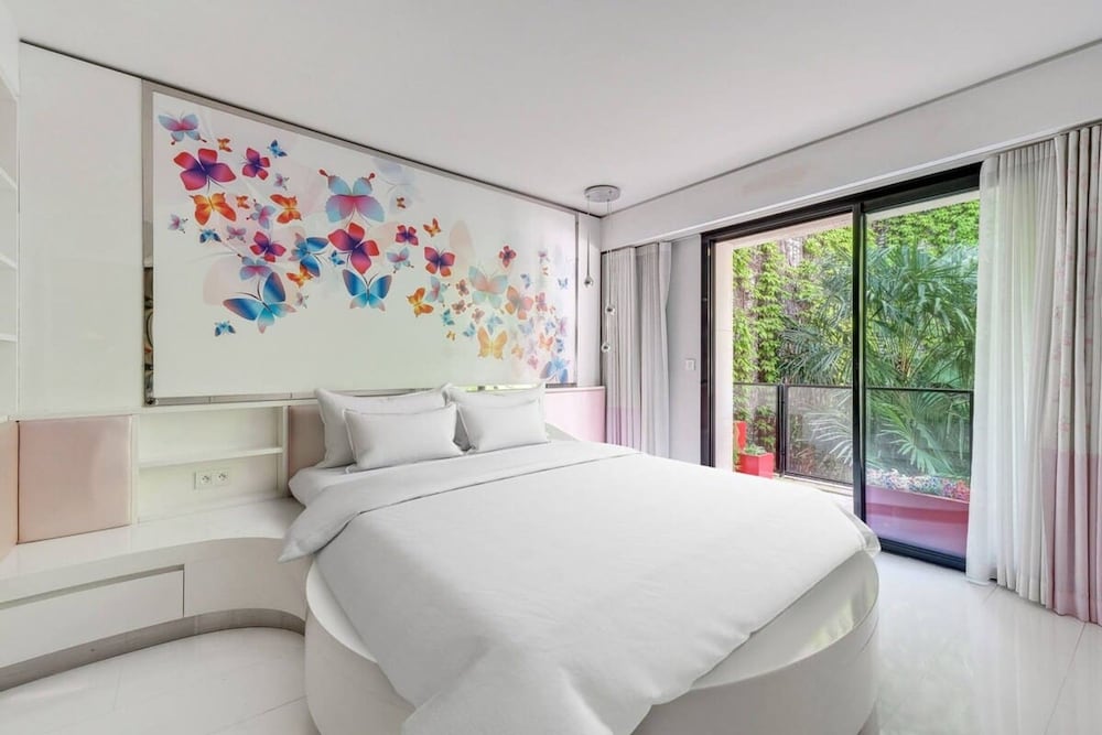 Exceptional Apartment - Near Eiffel Tower