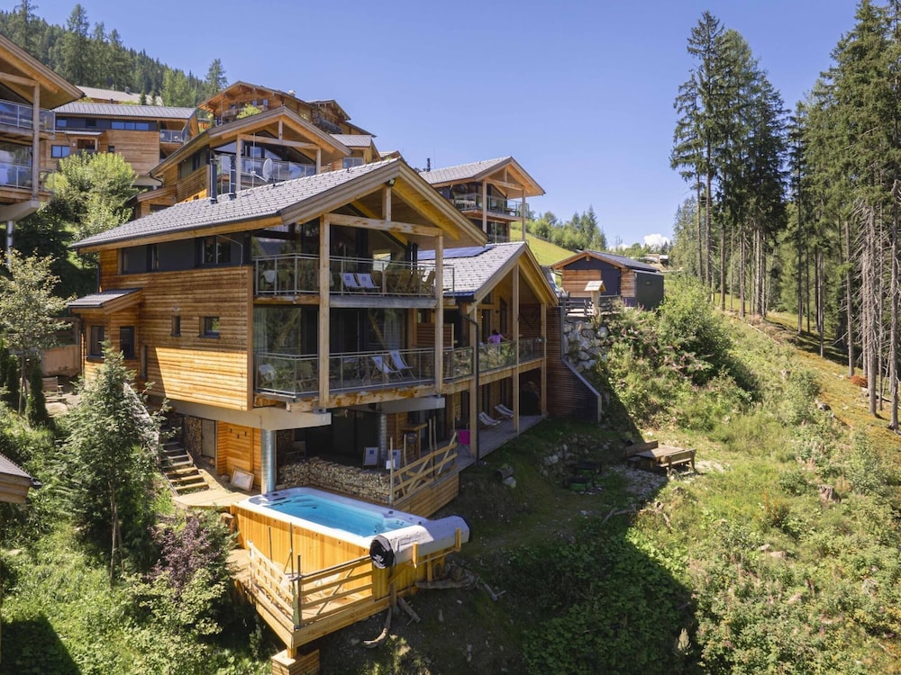 Nice Chalet With Finnish Sauna