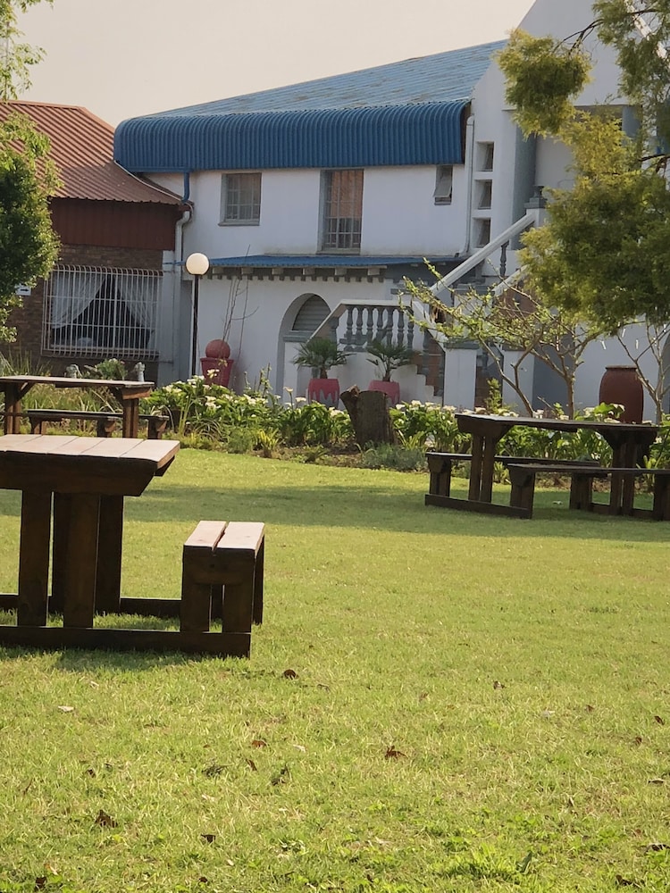Elsje's Country Inn - Guesthouse