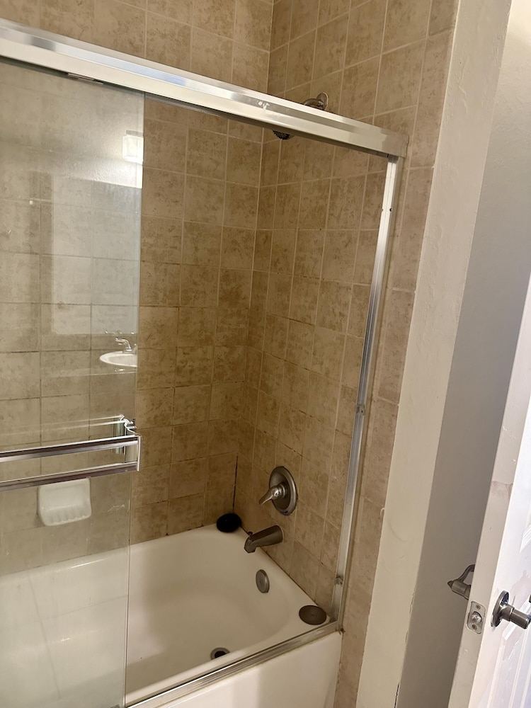Grand 3BR Luxury Condo Resort Style Near Disney
