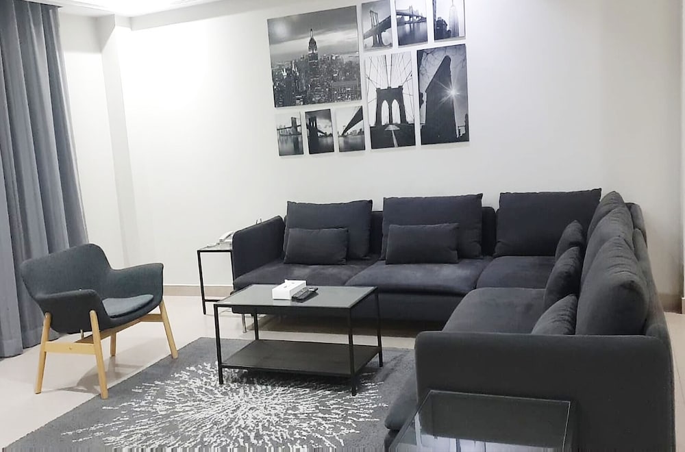 Al Faris Suite 2