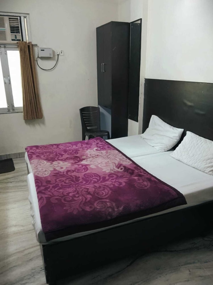 Hotel Jaipur Station