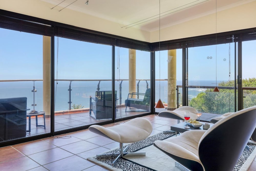 Villa Sol Camps Bay - Family Retreat With 360 Views