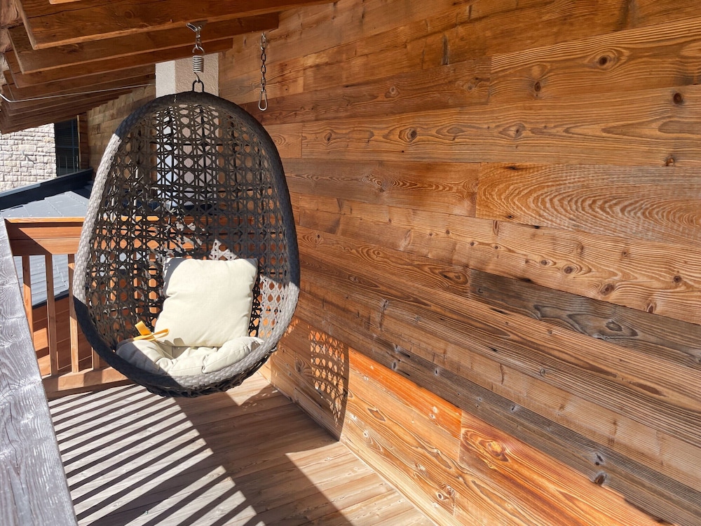 Chalet in Saalbach With Panoramic Sauna