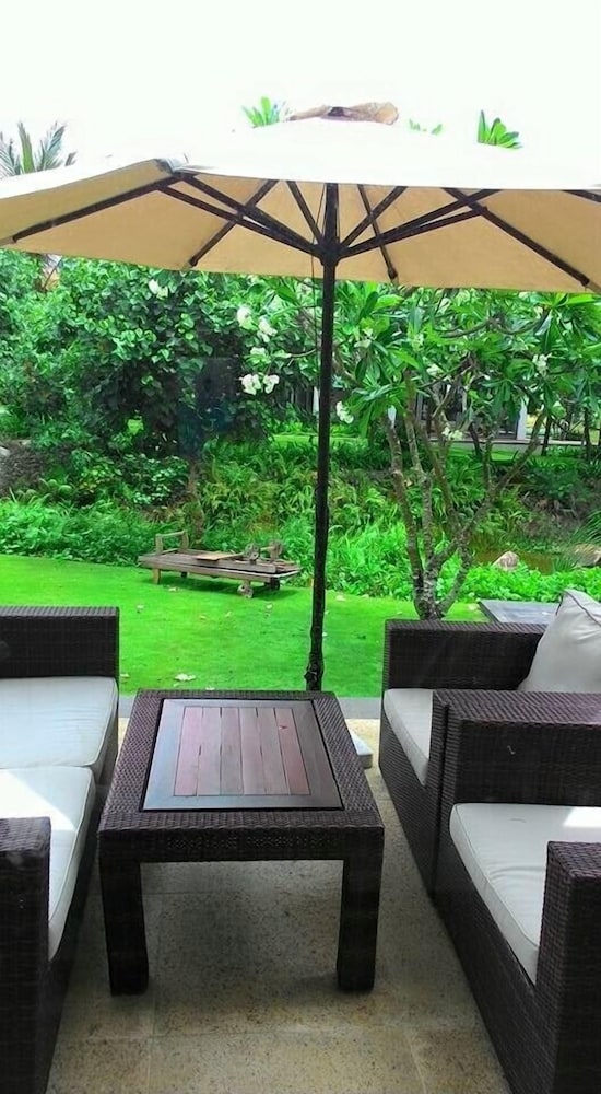 Ocean Villas Beach Resort