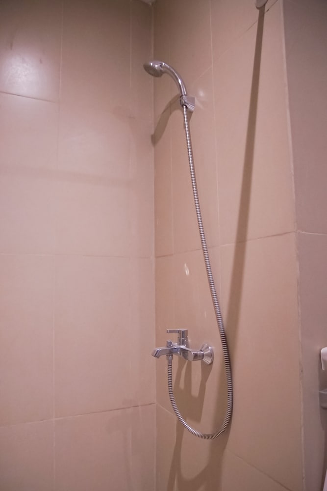 Apatel Elpis Residences 09B01