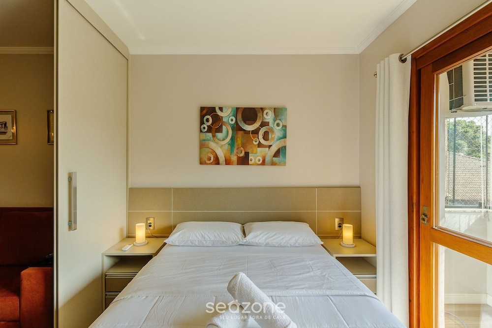 Units in Building With Swimming Pool in Gramado - MDC