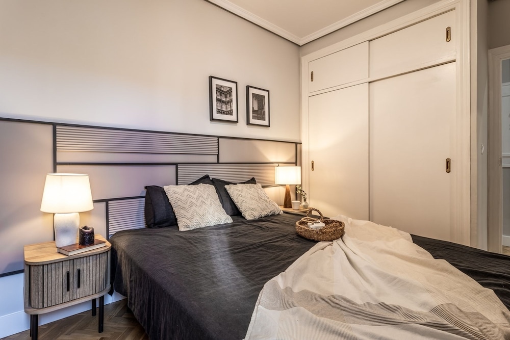 Atazar - 3 Bedroom in Recoletos