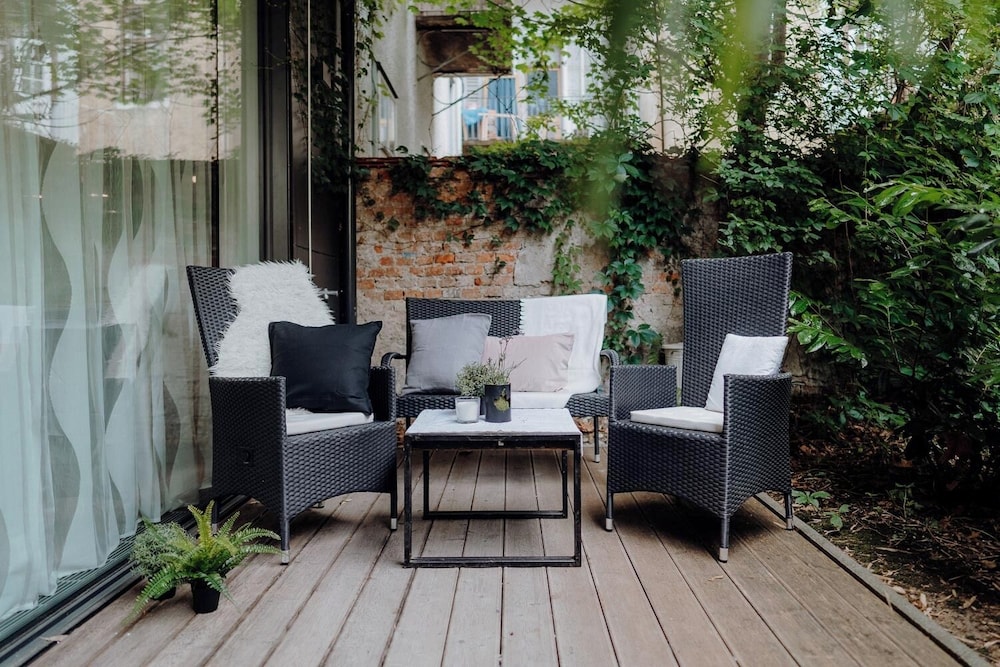 YoHome - Luxury Downtown Apartment