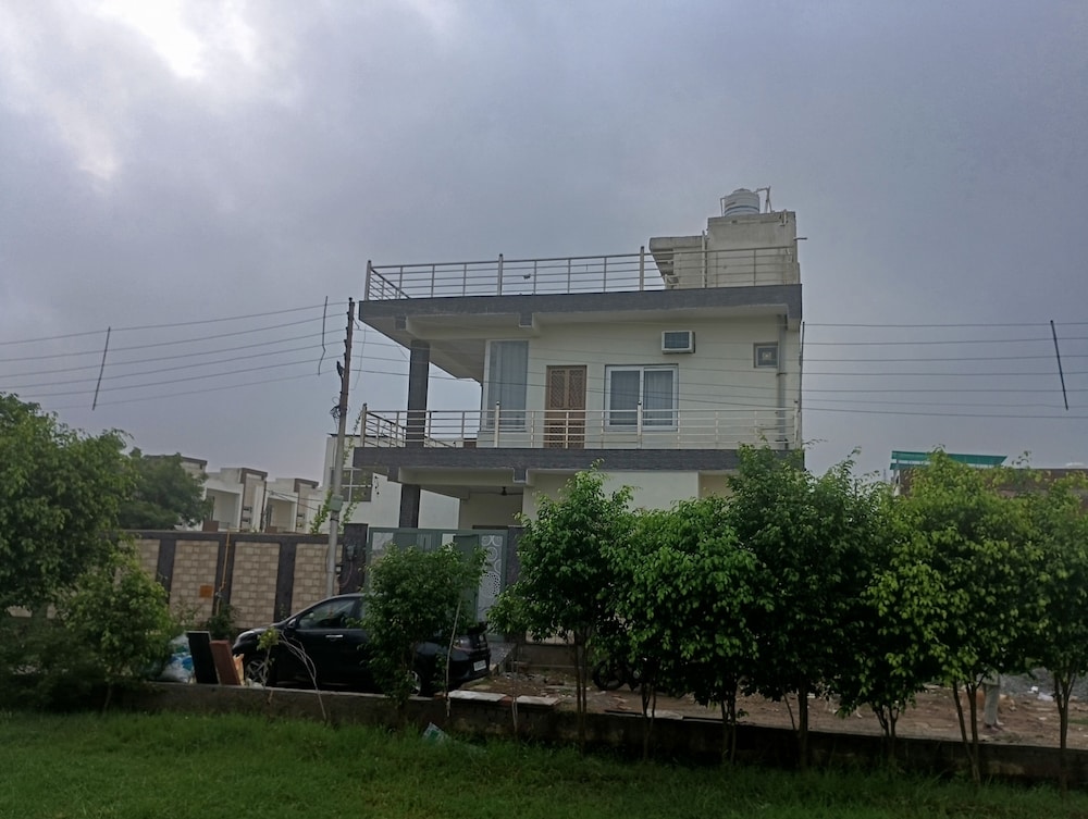 Geeta Enterprises