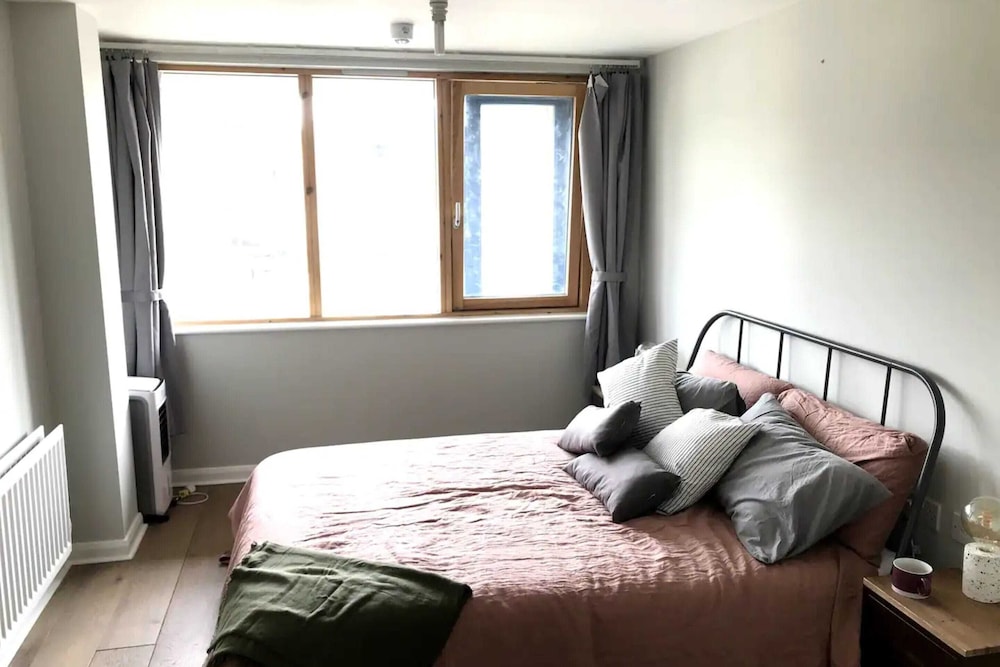 Cheerful 1 Bedroom Apartment in Camden