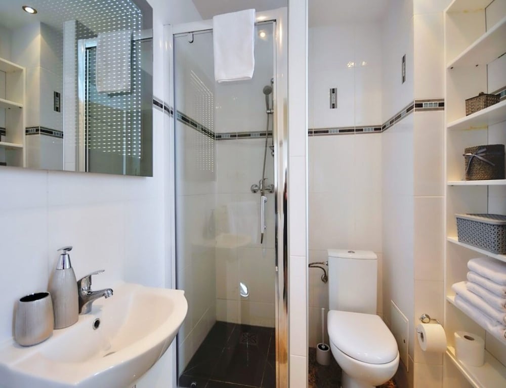 3-room Apartment With Balcony, Close to the Beach
