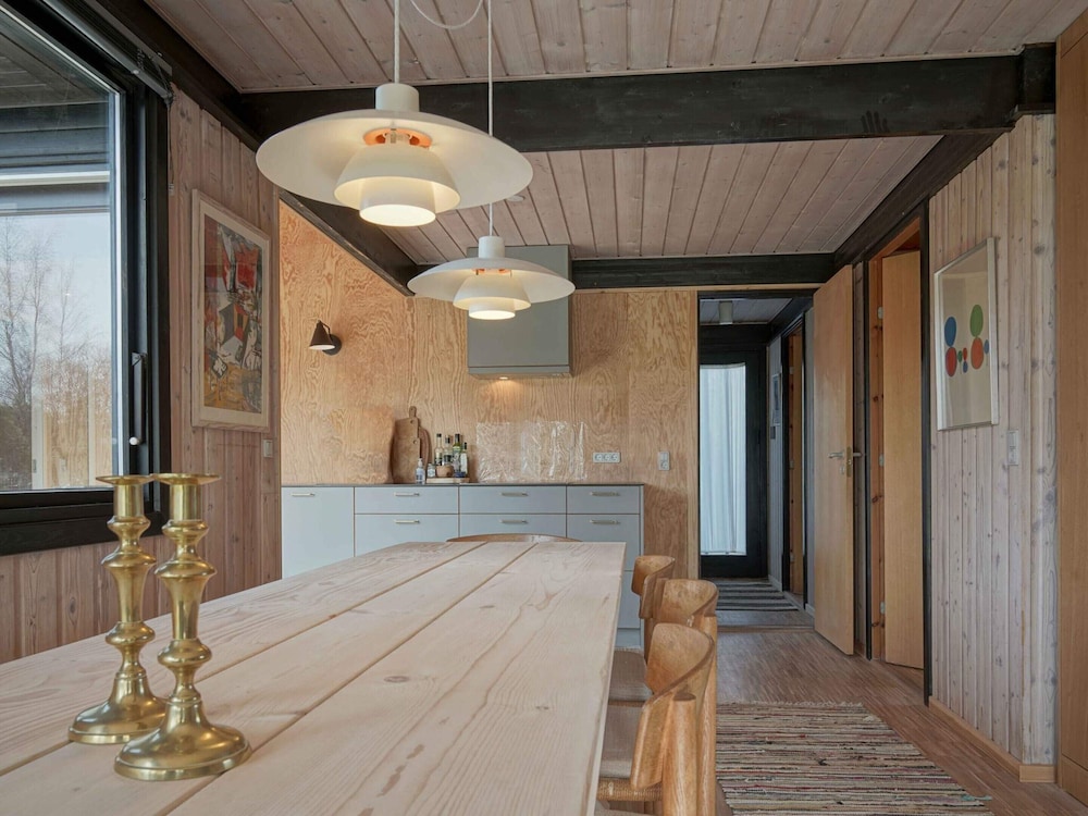 5 Star Holiday Home in Ronne