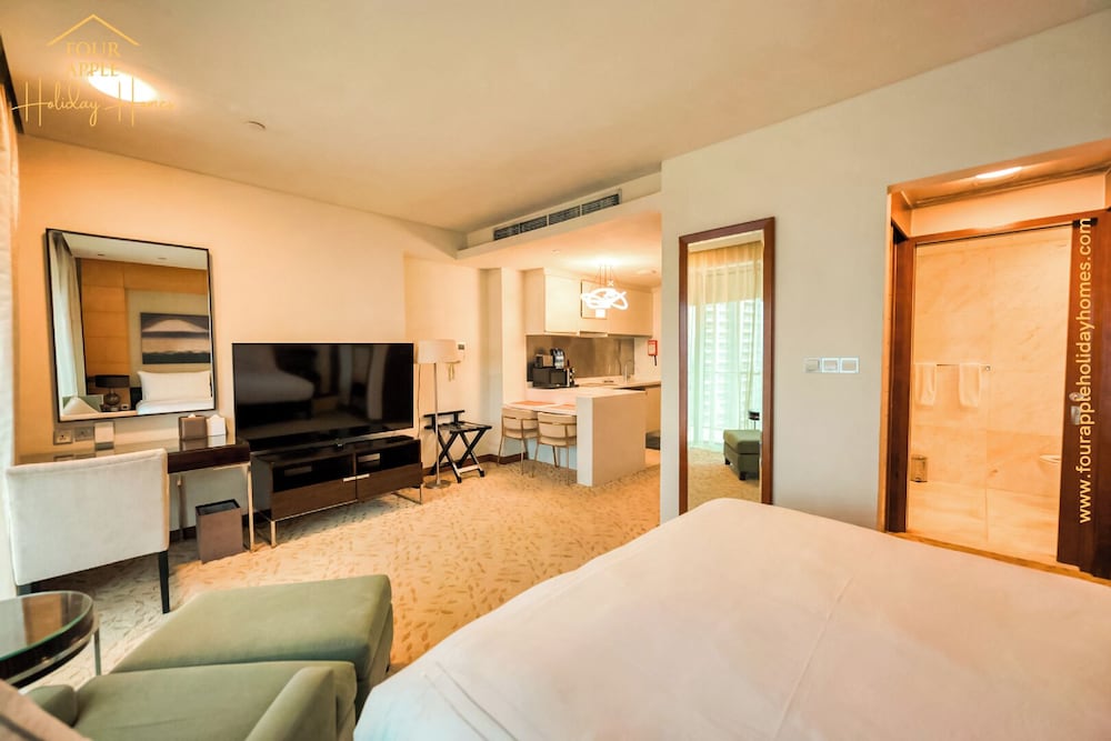 Luxury Studio with Burj Khalifa View