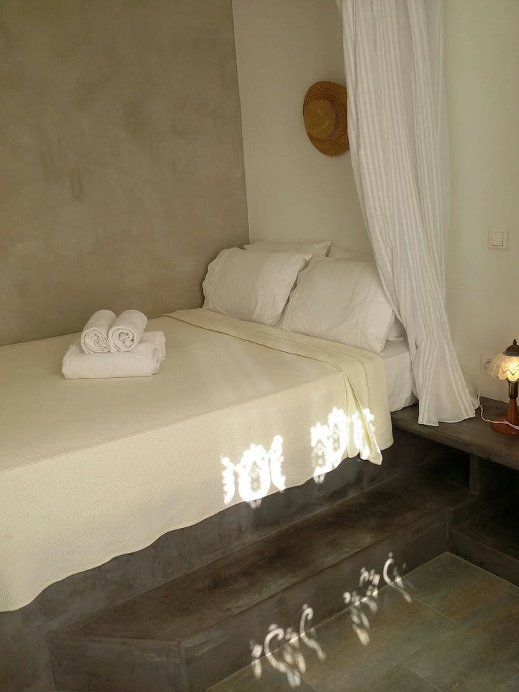 Diosmarini Studios & Apartments photo 2