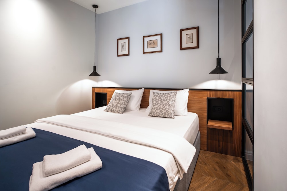 Nest Ozana