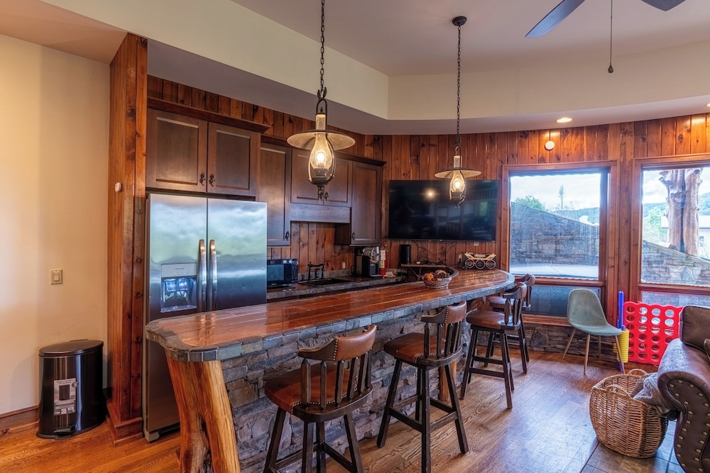 Luxury Mountain Cabin Amazing Look out Views
